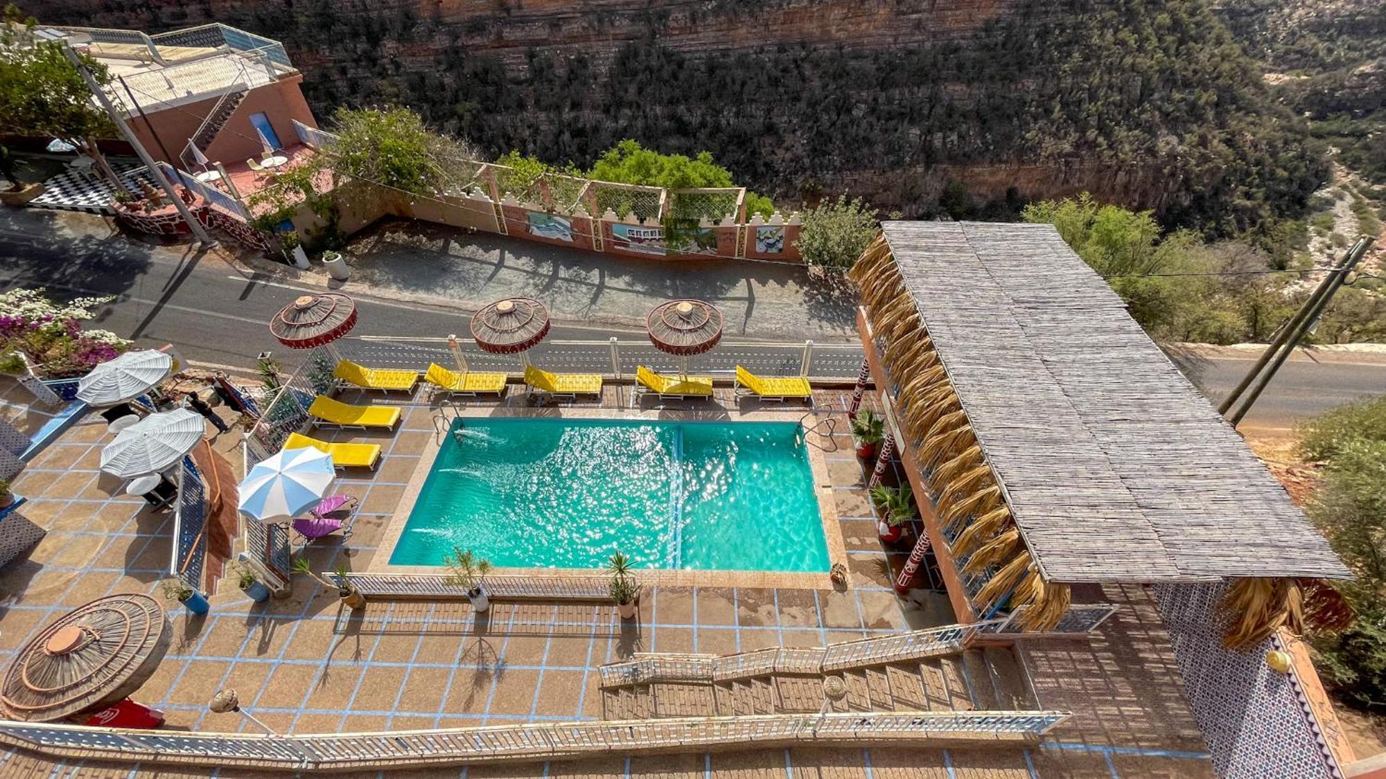 Auberge Les Montagnes Du Paradis Tagherat Anekrim Eksteriør bilde